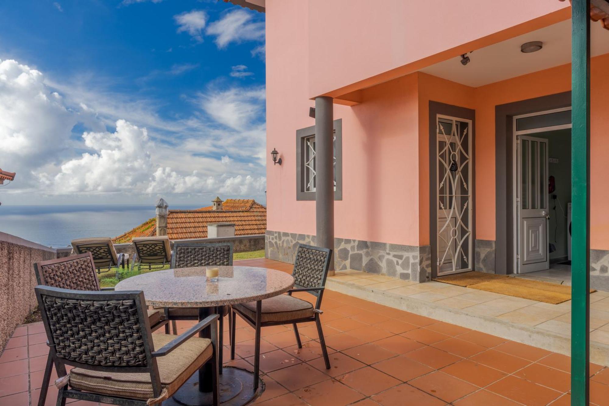 Villa Barcelos By Holiday Rental Madeira Funchal  Exterior photo